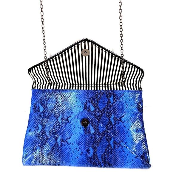 Lily & Ivy Purse Blue Snakeskin Envelope Clutch with Chain-link Shoulder Strap - Picture 4 of 8